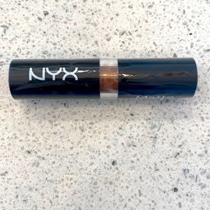 New, NYX Matte Lipstick (MLS21, Butter)